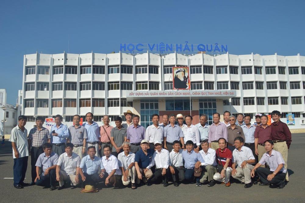 ✿✿✿[ CỰU HỌC VIÊN SỸ QUAN HẢI QUÂN CHỈ HUY TÀU MẶT NƯỚC HỘI KHÓA! ]✿✿✿