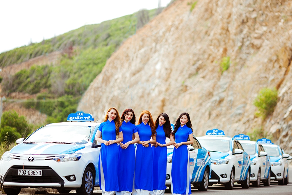 Giới thiệu dịch vụ taxi Quốc Tế
